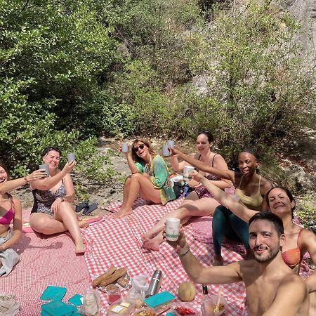 The Frogs' House - Yoga Retreat Bed & Breakfast Saint-Jeannet  Екстериор снимка